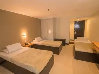 Asia Stars Hotel Hotel di Leyte Utara