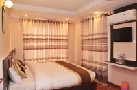 Lemon Tree Hotel - parking