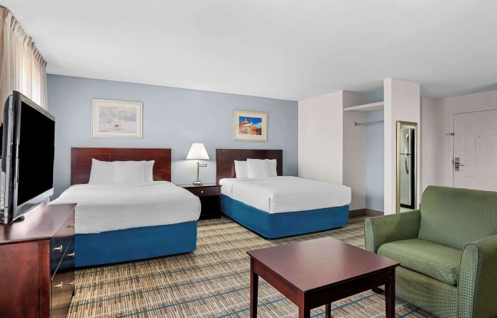 MainStay Suites Addison-Dallas