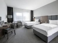 DB Hotel Wrocław ペルゴラ周辺のホテル