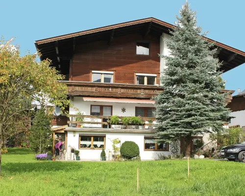 Apartment in Stumm Near Ski Slopes Hotels in Stumm