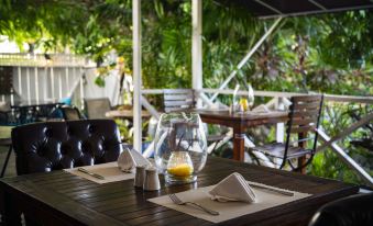Harmony Marina Suites