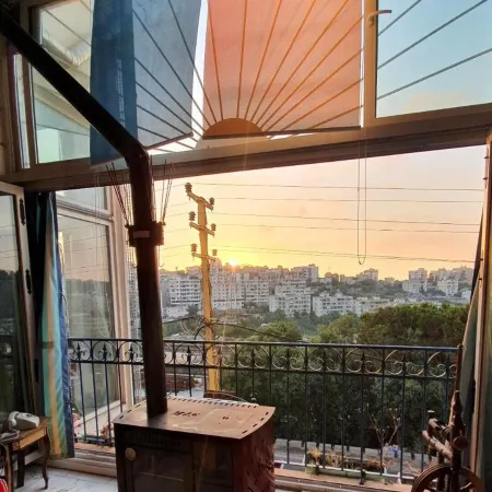 Damask Rose, Lebanese Guest House