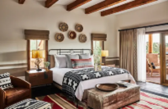 Bishop's Lodge, Auberge Collection