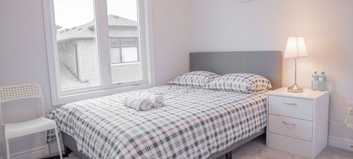 Lovely Bedroom Các khách sạn ở Markham