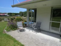 Waikawa House - Pet friendly
