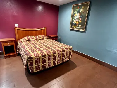 Super Inn Hotel dekat Massage Envy Spa Diamond Bar