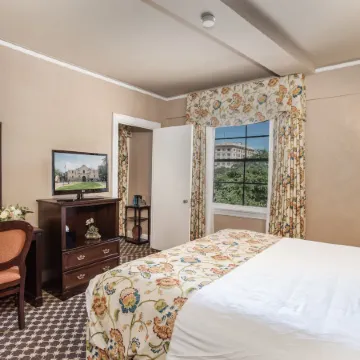 Menger Hotel