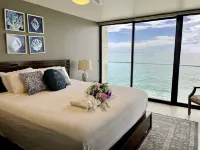 Ocean View Luxury Condo Oceanfront and Pool Các khách sạn ở Pacific Beach