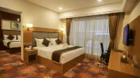 Leroy Grand - Yeshwanthpur Hotels near Mugila mallige (ಮುಗಿಲ ಮಲ್ಲಿಗೆ)