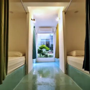 Beds in Garden Hostel Sdn Bhd