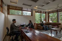 Avadale Thekkady - Stag Groups Not Allowed Hotels in Kumily