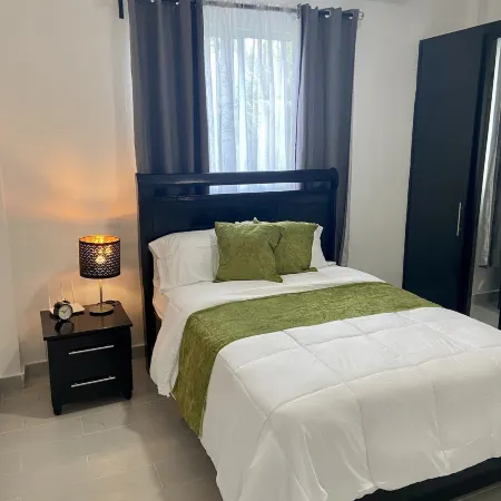 The White Rock Hotel BB