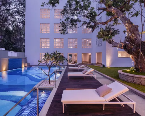 黃色之家，果阿 – IHCL SeleQtions 安朱納海酒店