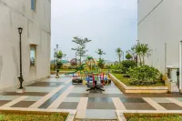 Homey Studio at 10Th Floor Margonda Residence 5 Apartment Hotels in Beji
