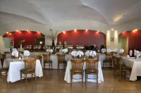 Real de Minas Poliforum - breakfast