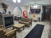 Super 8 by Wyndham Taos Hotels in Taos County