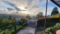 HOBBIT HOTEL - Mountain view
