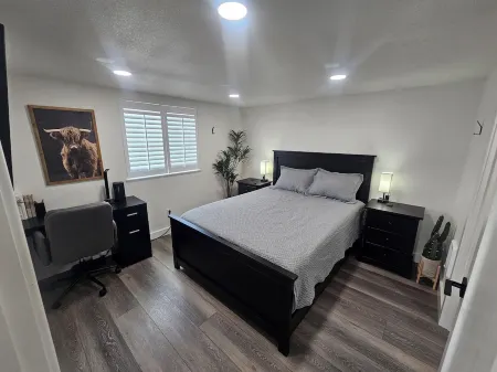 Spectacular Modern Luxury!