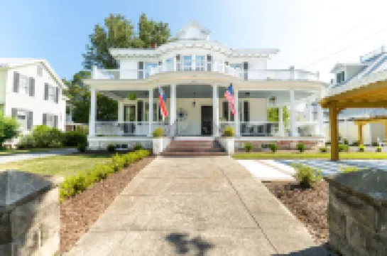 Luxurious En Suite with Fireplace and Rain Head Shower - Charming Getaway