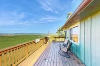 Sweet cabin with large deck, free WiFi, near 2 state parks - great surf Hotel a Westport