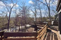 Indoor Pool and Scenic Lake Views - Stunning Treetop Retreat