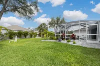 Private Heated Pool and Spacious Outdoor Relaxation - Stunning Oasis Hotels in North Port