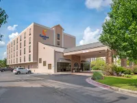 Comfort Inn University Area Hotels near Independence Park