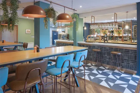 Travelodge Derby Pride Park Отели рядом с достопримечательностью «University of Derby»