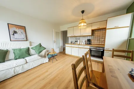 "Nordseeperle" - your retreat in the Deichkieker guesthouse - pets allowed Отели рядом с достопримечательностью «Wikingerschiff Tyrkir Hooksiel»