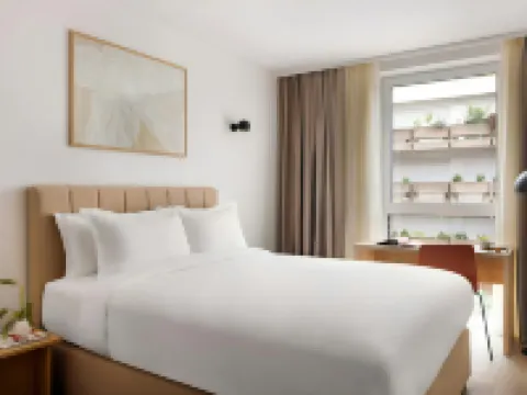 Yvette Hotel Porte de Versailles, Sonder Hoteles en Vanves