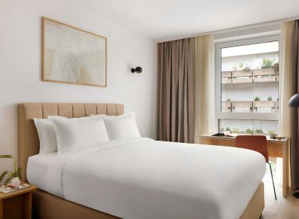 Yvette Hotel Porte de Versailles, Sonder