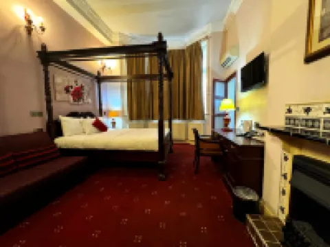 브리지 파크 호텔