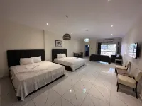 Apartments Plaza Hotel