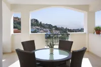 Chloraka Terrace Apartments
