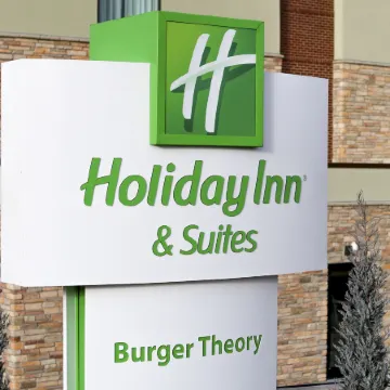 Holiday Inn & Suites DENVER TECH CENTER-CENTENNIAL by IHG