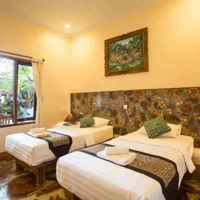 Bulan Bali Homestay Hotels near Peliatan