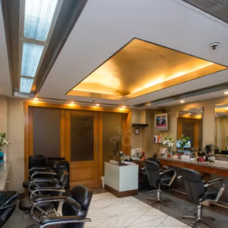 Ramada Plaza by Wyndham Palm Grove