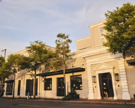 Hotel Emeline Hotels in Charleston