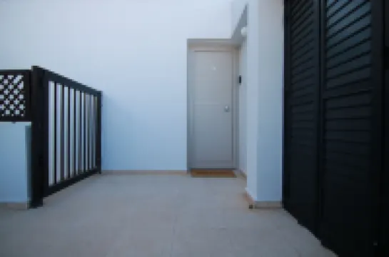 파드러스 리빙: 럭셔리 플랫 프로타라스 시 뷰  9