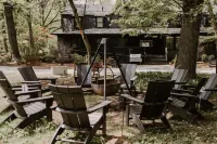 The Neighborhood Hotel Grand Beach