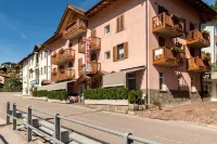 Hotel Alle Piramidi Hôtels à : Faver