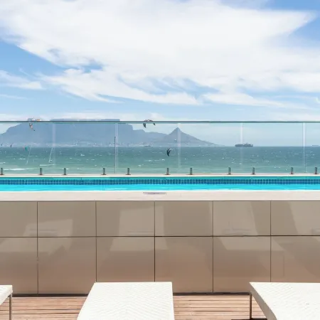 Blaauwberg Beach Hotel