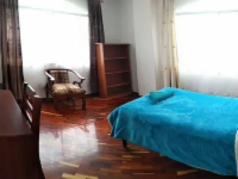 Danadri Houses, Like at Home โรงแรมในRiobamba