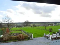 Family House with Large Garden & Games Room Near Bambois Lake