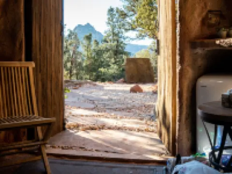 ザイオン グランピング アドベンチャーズ ヒルデールのホテル