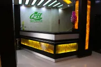 Queen Plaza Hotel Hotels in Tekoa