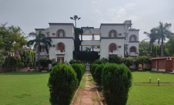 Hotel Sanctuary Resort