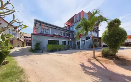 Kerton Hostel