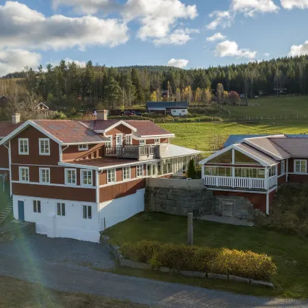 Chinova Mötesgård